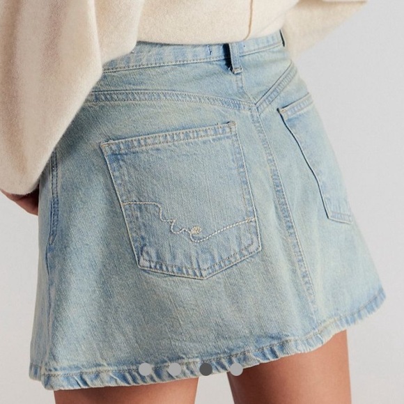 We The Free Hometown Classic Denim Mini Skirt Women Size 27 - Picture 4 of 5